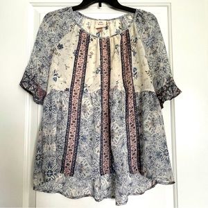 Knox Rose top size small